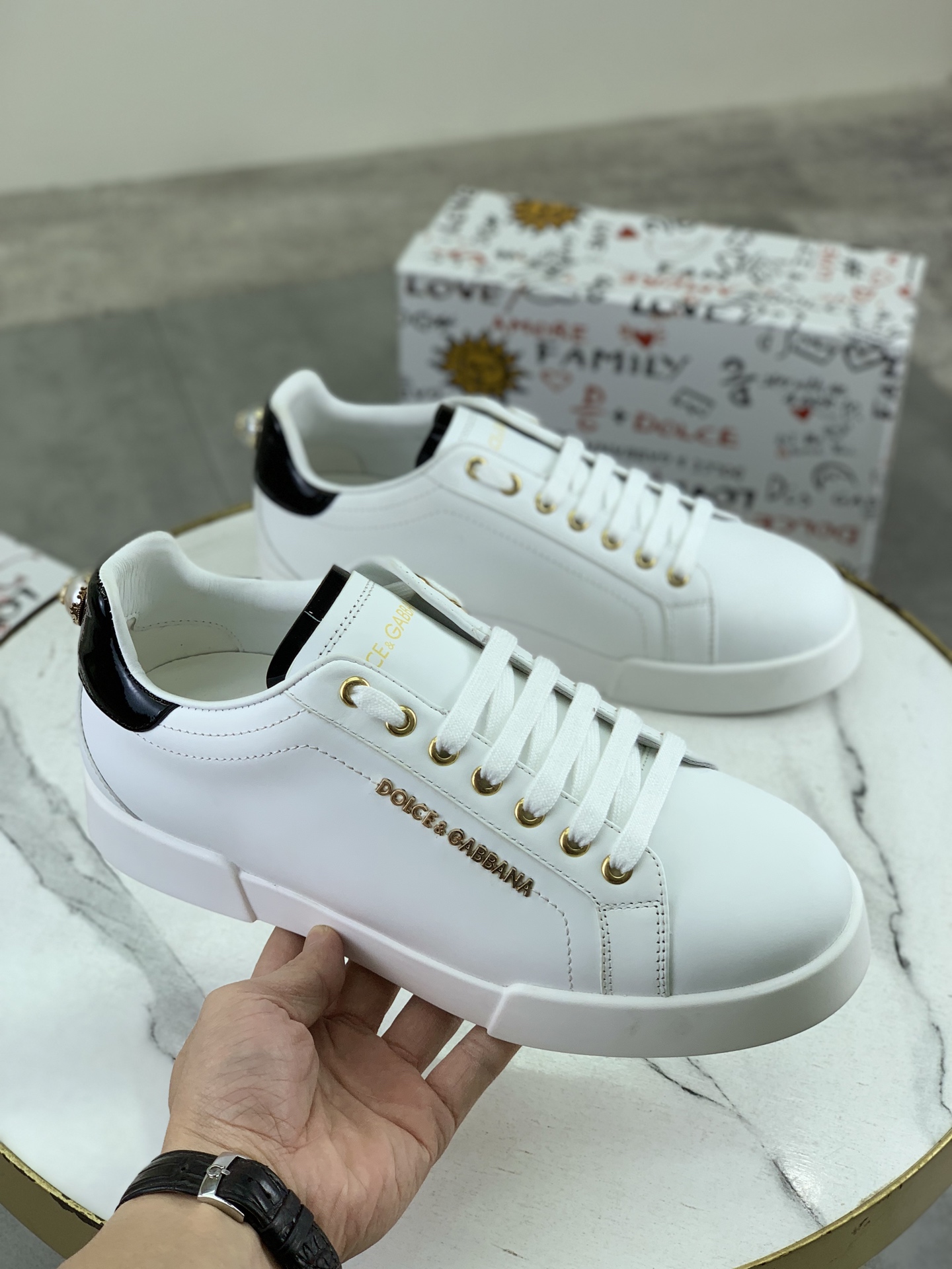 olce & Gabbana shoe
